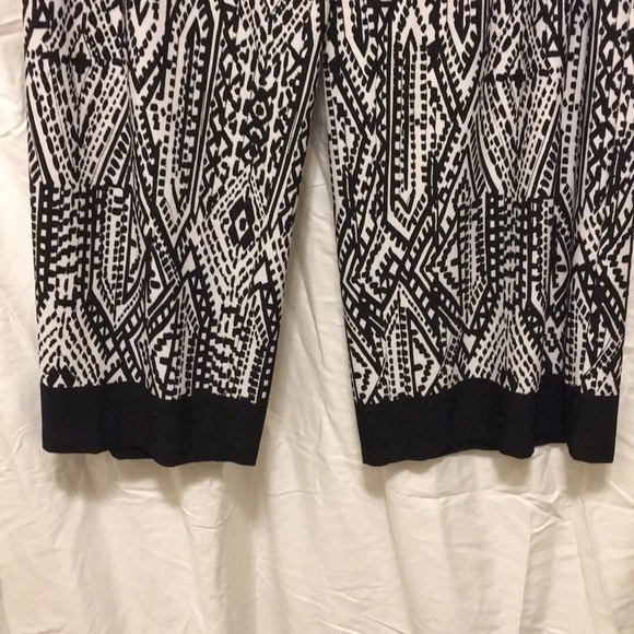 Pants - Picture 3 of 4